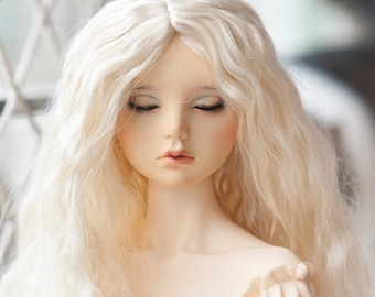 Light Blonde Long Curly Doll Wig, Middle Parting, Size 7-8" and 9-10", for Pullip 1/3 1/4 BJD Dollfie Dream Dollfairy FeePle60 Dolls