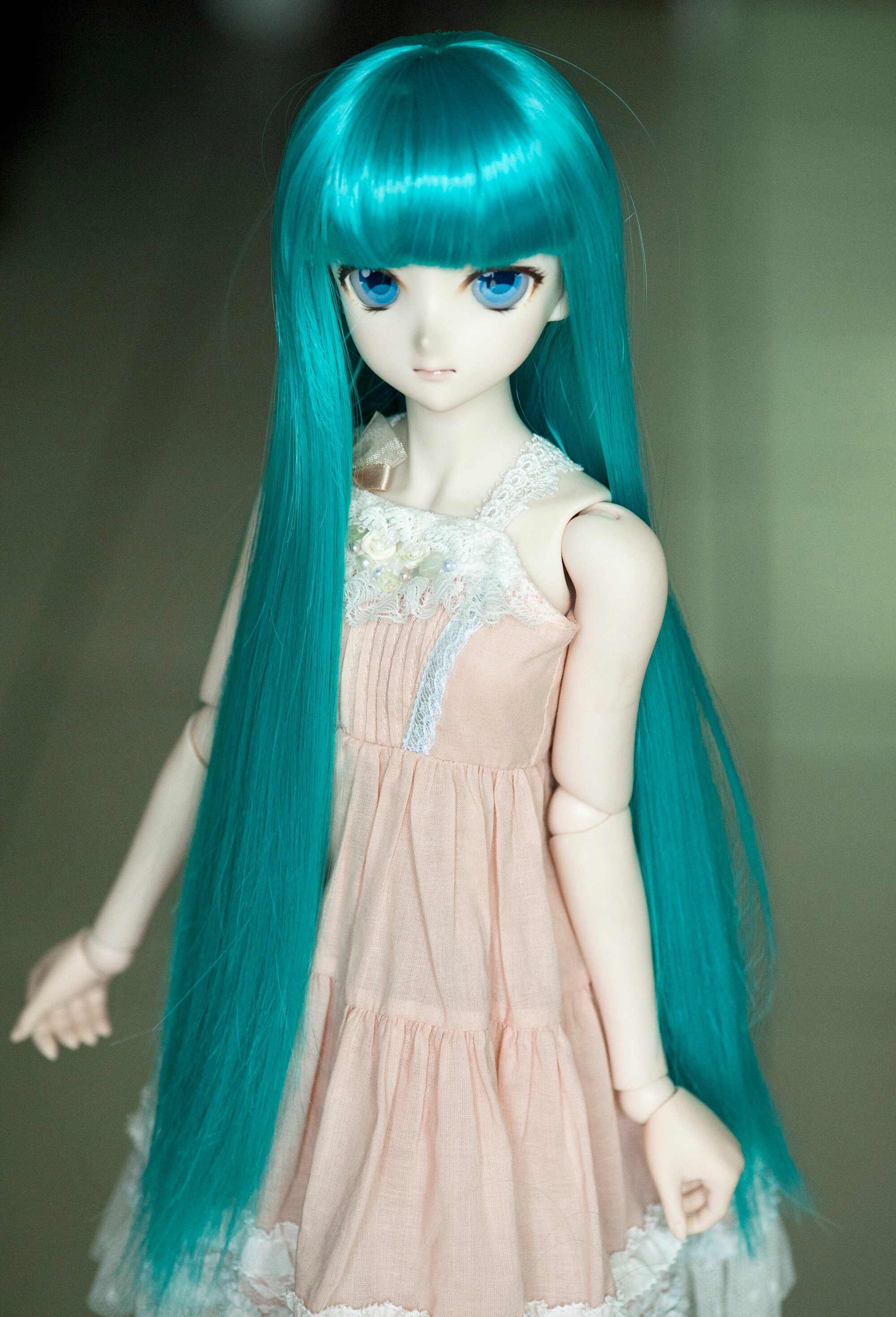 Lebensechte BJD Puppenperücke Grün - Weiche Hochtemperaturfaser Mit Geradem Pony