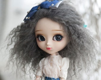 Gray Mohair Wig for BJD Pullip Blythe Dolls Dollife FairyLand FeePle60 Dolls and More Dollls Short Wavy Tibetan Mohair