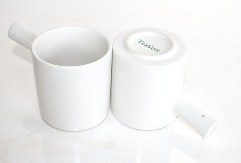 EAST/WEST Two White Ceramic Cups with handle by TeaVert. image 2