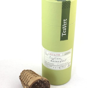 Organic English Breakfast loose leaf tea with Bamboo Infuser, 35 Servings Canister.
