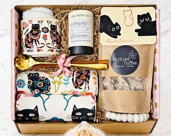 Cat Lover Gift Set Idea for Friend Birthday Gift Box Comfort Get Well Soon Idea Cat Owner Christmas Home Decor Cozy Kitchen New Home Basket