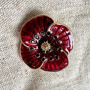Red Enamel Poppy Pin Badge, Remembrance Day Lapel Brooch, Memorial Gift, UK Poppy