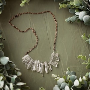 Clear Quartz Crystal Necklace / Statement Piece / Gemstone Jewelry / Copper Jewelry / Crystal Jewelry / Gift for Her / Healing Jewelry