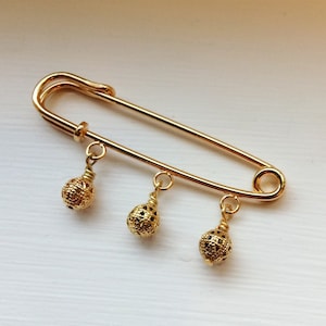 Safety Pin / Gold Plated Safety Pin with Beads / Shawl Pin / Gold Brooch