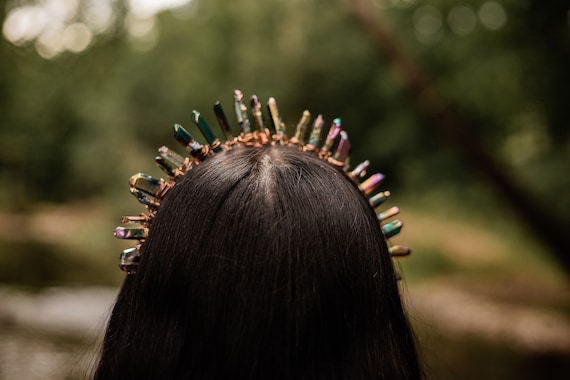 Titanium Aura Quartz Crystal Crown: Festival Wedding Tiara  display picture 1
