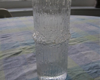 Iittala Vase Niva by Tapio Wirkkala Finland 7" high