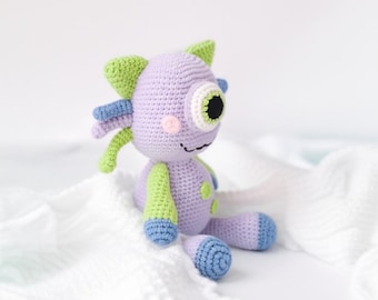 Adorable Crochet Purple Alien Plush One-Eyed Monster Kawaii Desk Decor
