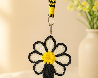 Cute Crochet Daisy Keychain Black Yellow Floral Bag Charm Gift