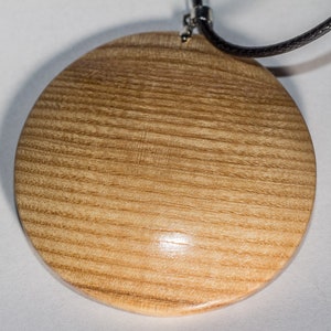 Bois pendentif image 2