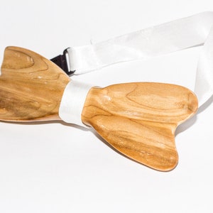 Bow tie wood image 3