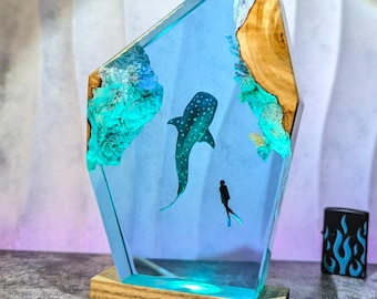 Whale Shark Resin Lamp Handmade Ocean Epoxy Wood Light, Diver and Whale Shark Art Lamp, Human and Nature Sculpture, Ocean Lover Gift