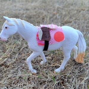 1:20 or 112 Scale English Saddle and Pad Set (Style Set)