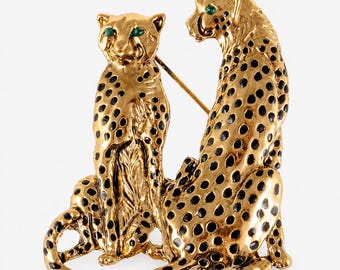 Vintage inspired Golden Leopard Brooch Pin with Emerald Green Eyes | Statement Big Cat Jewelry