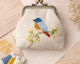 Handmade Linen Coin Purse – Embroidered Bird, Vintage Kiss Lock