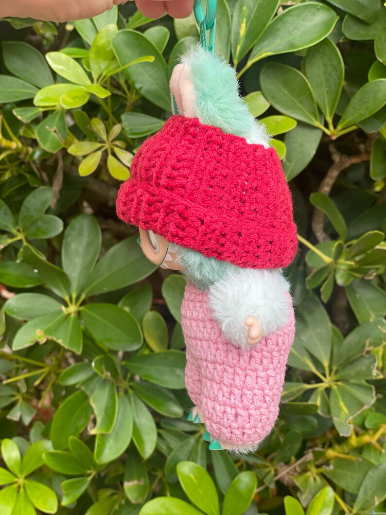 Crochet pink jumpsuit : pink and red Labubu doll outfit for 17 cm Labubu image 7