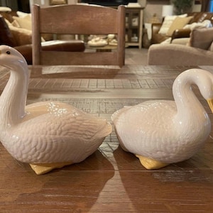 Set of Two Vintage Ceramic Swans
