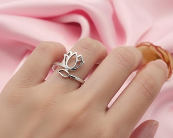 Anillo de plata de ley 925, anillo de flor de loto / Joyería ajustable para yoga / Regalo para ella