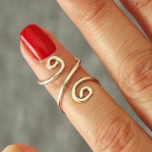 Arthritis Split Joint Gold Wire Wrap Ring | Adjustable Artistic Design | Arthritis Finger Support