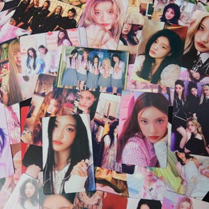 ILLIT PHOTOCARDS, kpop bias Photocards, kpop lomocard, Kpop Bias photocards, kpop photocards, kpop merch, kpop gift, kpop prints