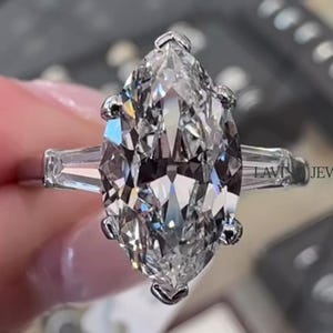 Marquise Schnitt Moissanite drei Stein Verlobungsring, Seite konisch Baguette Ehering Weißgold Versprechen Ring, Ring mit 6 Zinken, Versprechen Ring