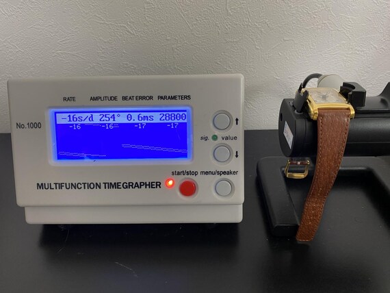 Near MINT ORIS Rectangular B7460 Pointer Date Gol… - image 7