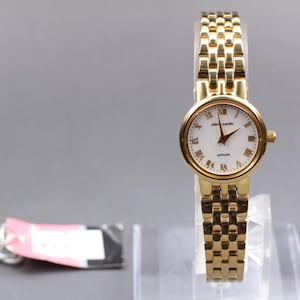 New Old Stock w/ Tag* PIERRE CARDIN Sapphire PC5041 Gold Bracelet Quartz Ladies