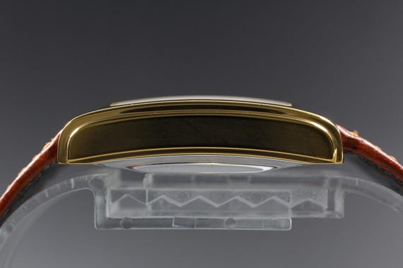 Near MINT ORIS Rectangular B7460 Pointer Date Gol… - image 4