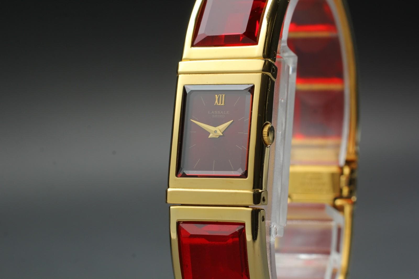 LASSALE SEIKO ③ SOLD 1981 Seiko Lassale men's watch with box and papers