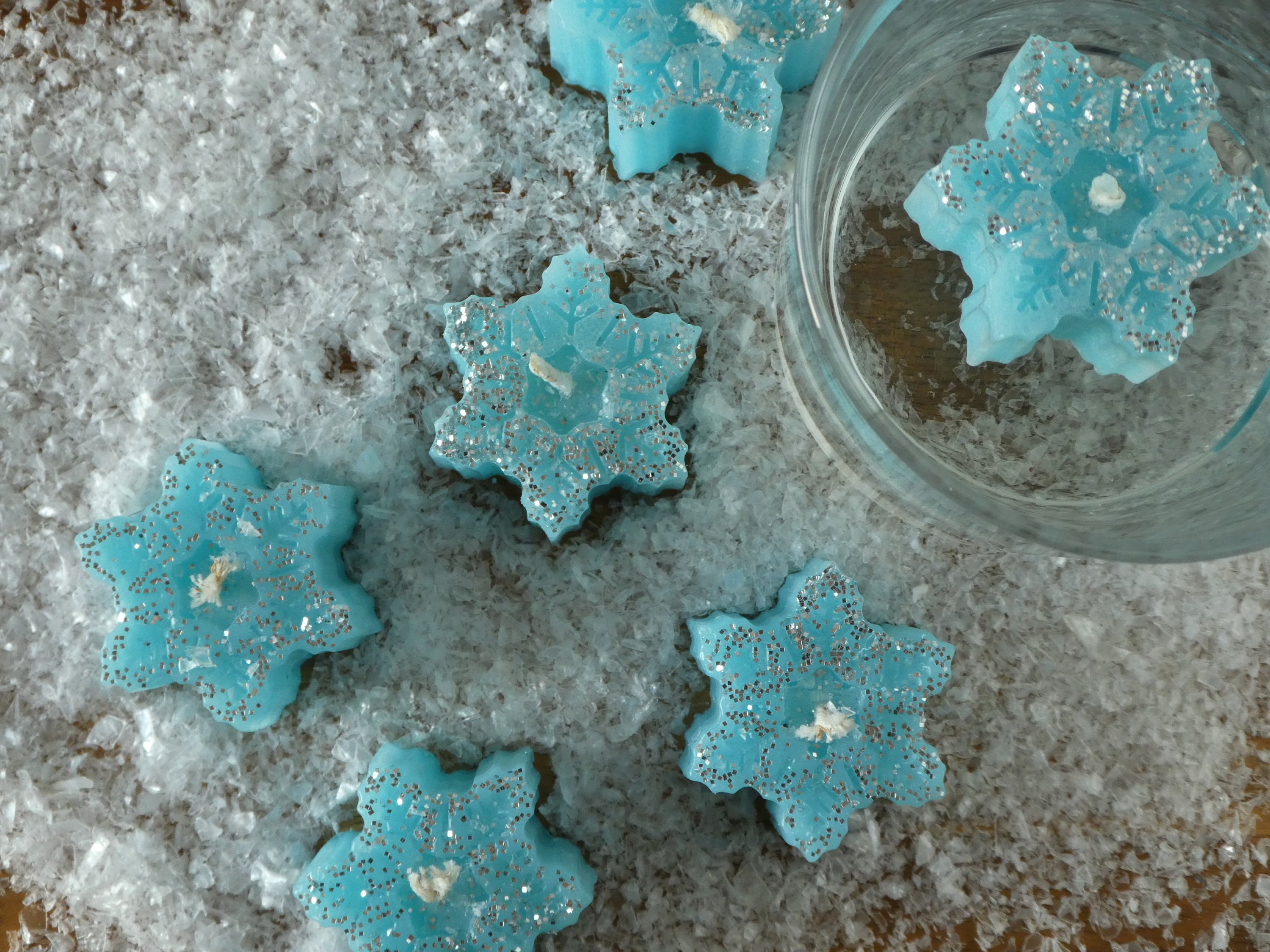 Snowflake floating candles set of 6 / Blue with silver glitter Etsy