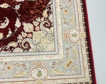 5x8.Luxury Maroon & Beige Prayer Sajjada