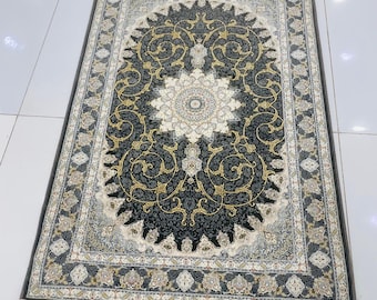 5x8 Maroon Medallion Oriental Rug with Floral Panels & Cream Fringe