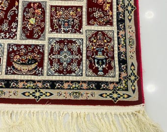 Maroon Medallion Oriental Rug with Floral Panel Design & Cream Fringe”