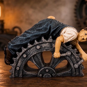 Charlie Chaplin Statue - Etsy
