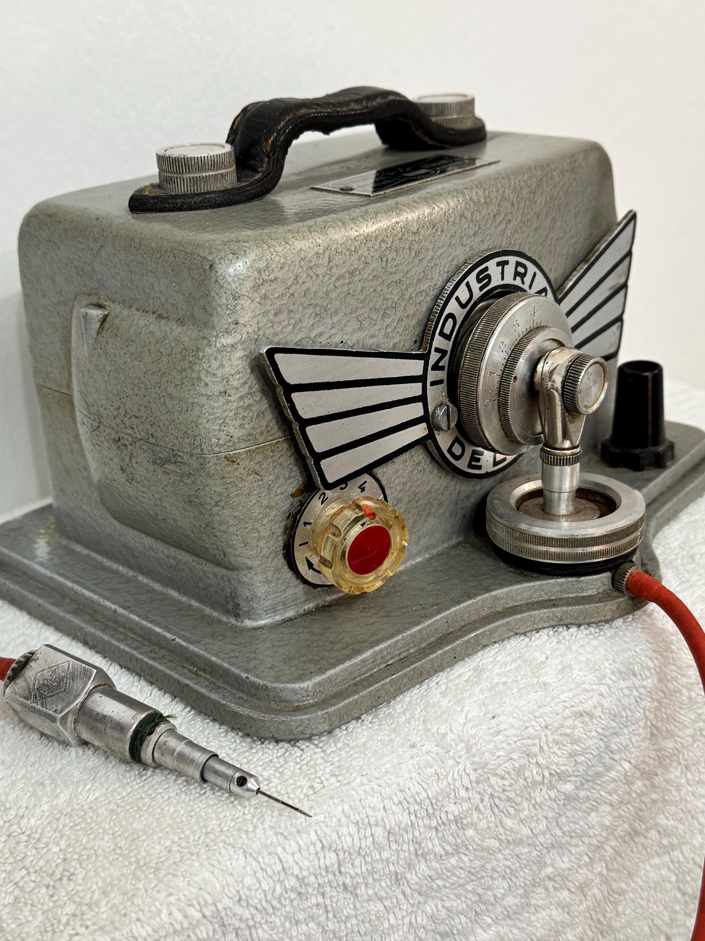 Vintage industrial sewing machine - Etsy 日本