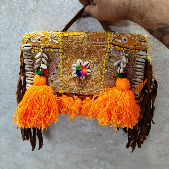 Handmade Embroidered Banjara Bag: Boho Festival Crossbody  display picture 1