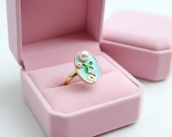 Dainty Four Leaf Clover Ring, Enamel, Pearl and Star, Lucky Charm