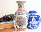 Chinese FAMILLE ROSE Porcelain Vase, Vintage Chinoiserie 8 3 8 quot Tall Flower Vase Da Qing Qianlong Nian Zhi Mark, Macau Style