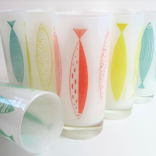 Fred Press Glasses, Colorful Fish, Vintage 6.25" 14oz Tumblers, Coolers, Set of 6 ... Fish on White ... Highballs, Barware