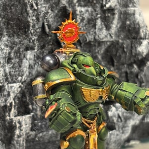 Salamander op maat Space flame boi - Grimdark - Scifi handgeschilderde miniatuur