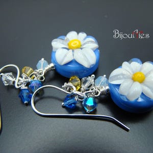 Handmade Lampwork Glass Daisy Earrings: Sterling Silver Dangle