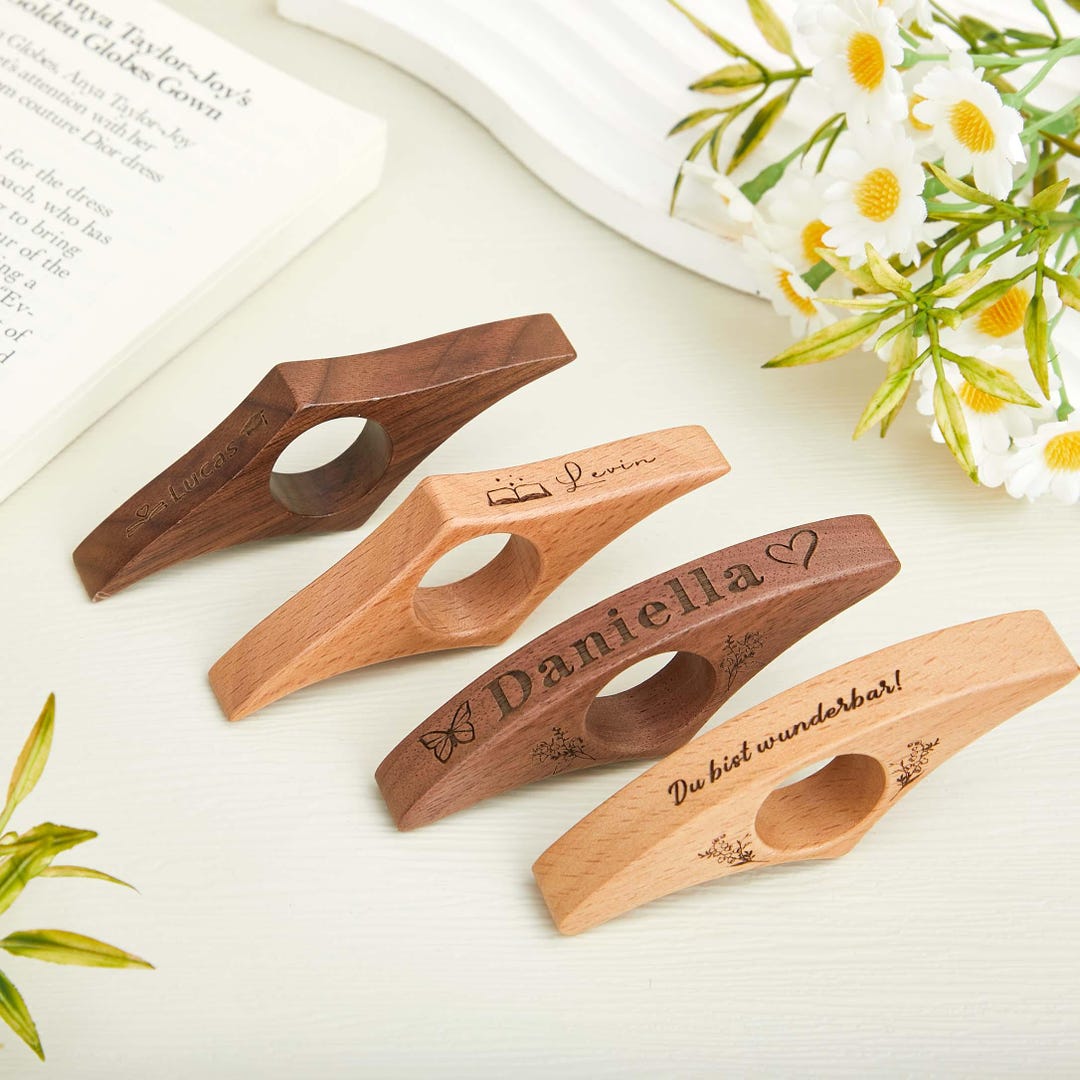 Personalized Thumb Book Page Holder - Customizable Name Bookmark ...