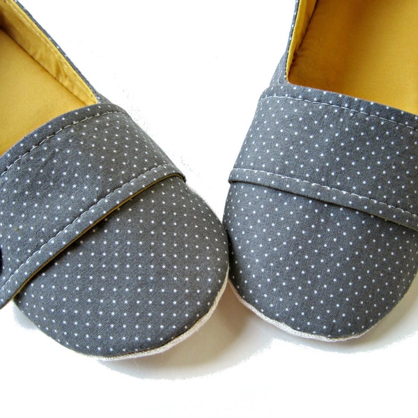 Women's Slippers -  Grey, White, and Curry Yellow 'Moli-Maude' Handmade Slippers