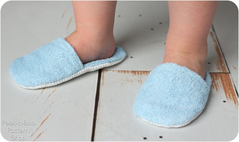 Melody MAMA Pattern Cozy Slippers