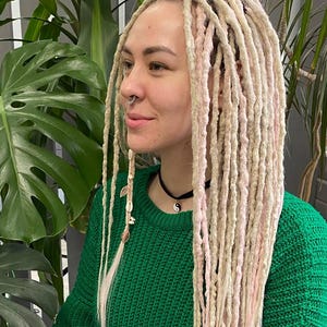 Platinum blonde synthetic dreadlocks, DE SE textured dreadlock extensions, double single ended crochet bumpy dreadlock set 21-22 inches