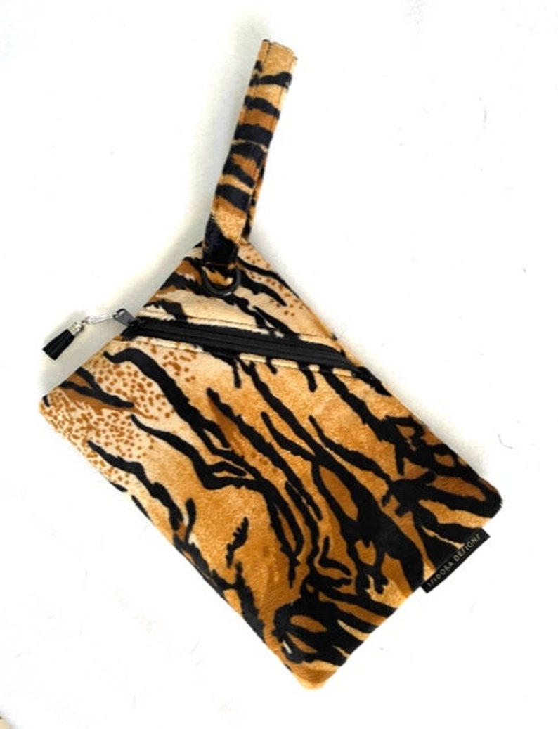 Tiger Faux Fur wristlet, Tiger clutch, tiger print purse, Holiday gift wristlet, Birthday present, purse faux fur image 2