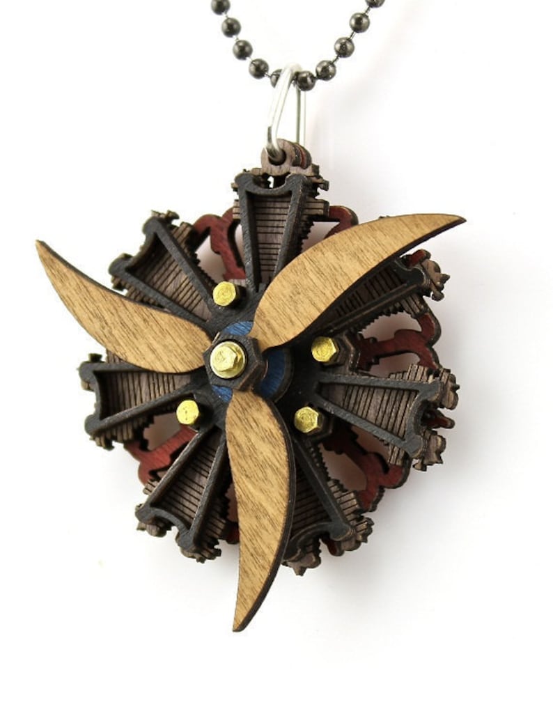 Radial 3 Propeller Engine Pendant 7002A image 1