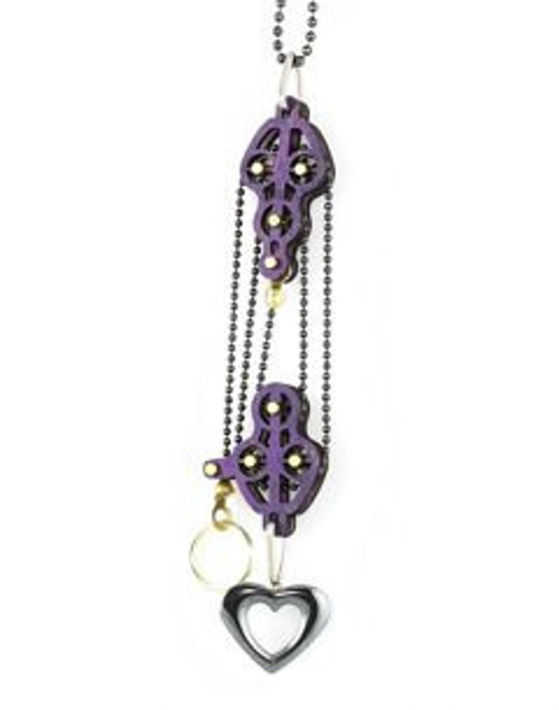 Block and Tackle Pulley Heart Pendant 7005 image 2