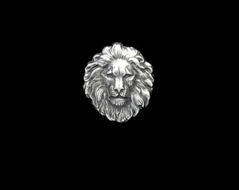 Bright Silver Stamping Lion Head Large