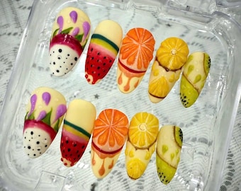 Unghie finte Fruit Paradise: set di unghie estive con frutta 3D fatte a mano